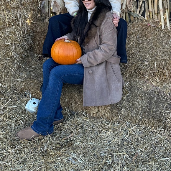 Stunning Light Brown Mocha Suede Leather Authentic Real Fur Vintage Coat - Picture 1 of 6